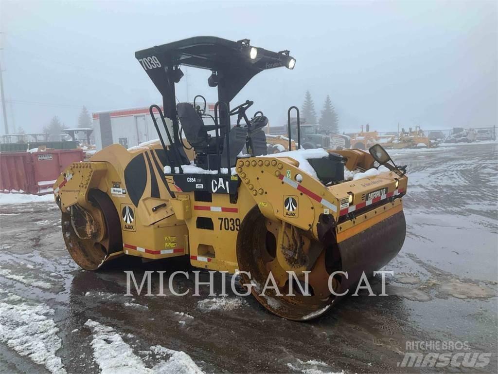 CAT CB54 XW Tvilling tromle