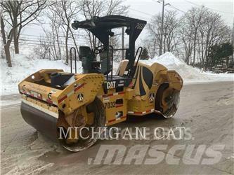 CAT CB54 XW Tvilling tromle