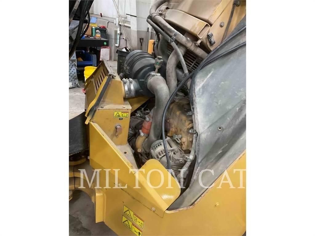 CAT CB54 XW Jordvibrationstromler