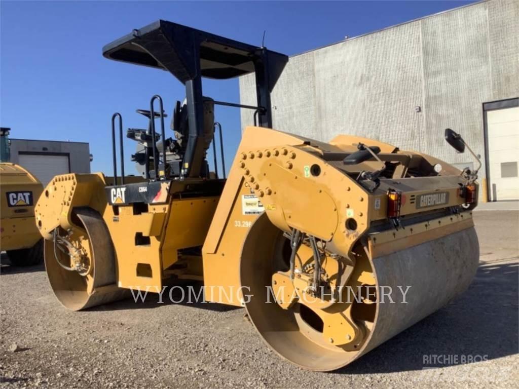 CAT CB64 Jordvibrationstromler