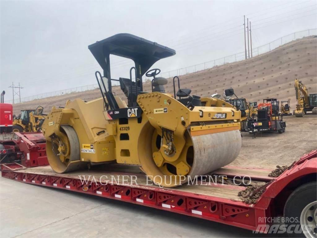 CAT CB64 Jordvibrationstromler