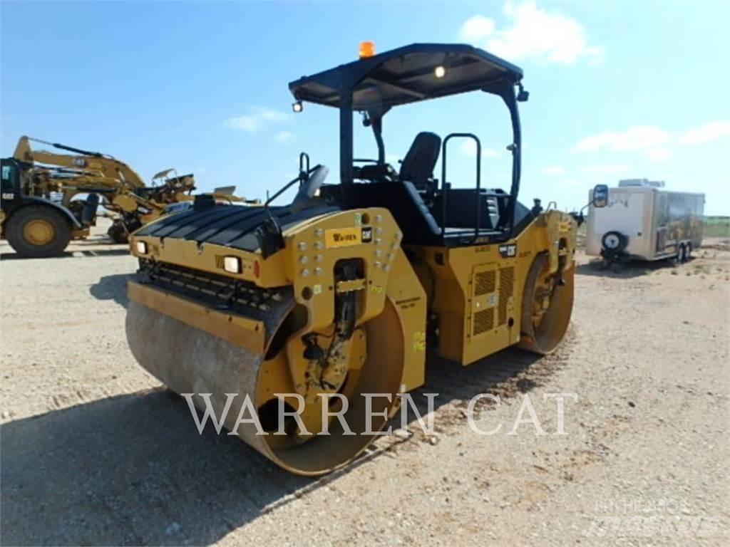 CAT CB66B Asfaltudlæggere