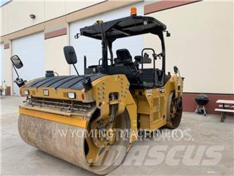 CAT CB66B Jordvibrationstromler