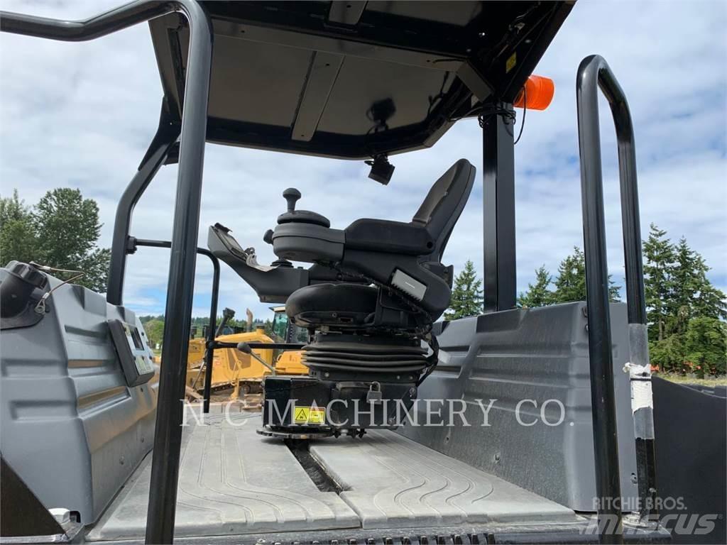 CAT CB66B Asfaltudlæggere