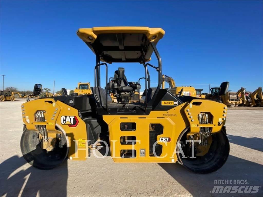 CAT CB7 Enkelt tromle