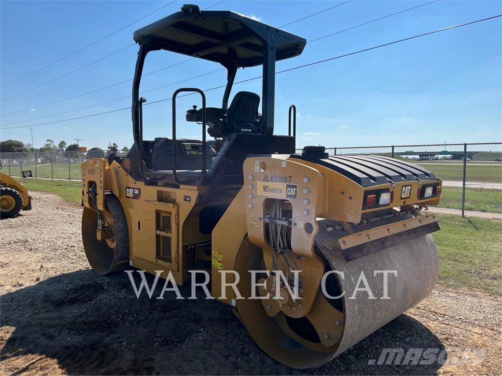 CAT CB8 Asfaltudlæggere