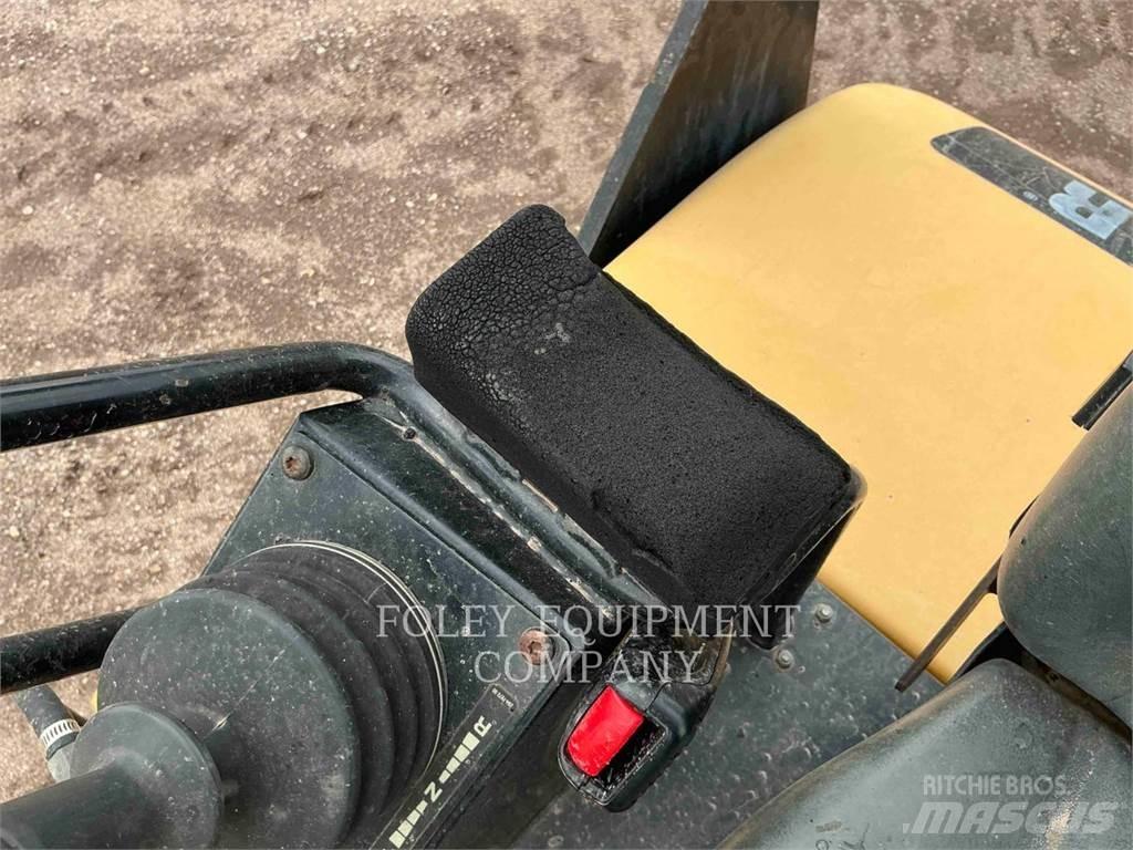 CAT CC34 Jordvibrationstromler