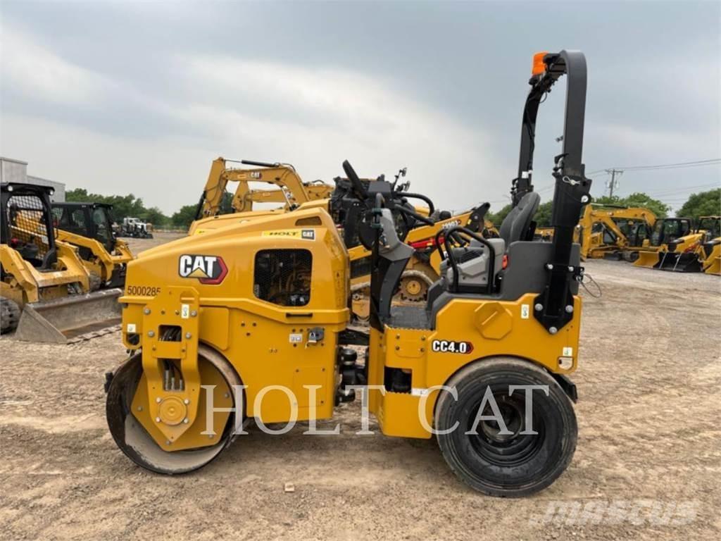 CAT CC4.0 Bulldozer