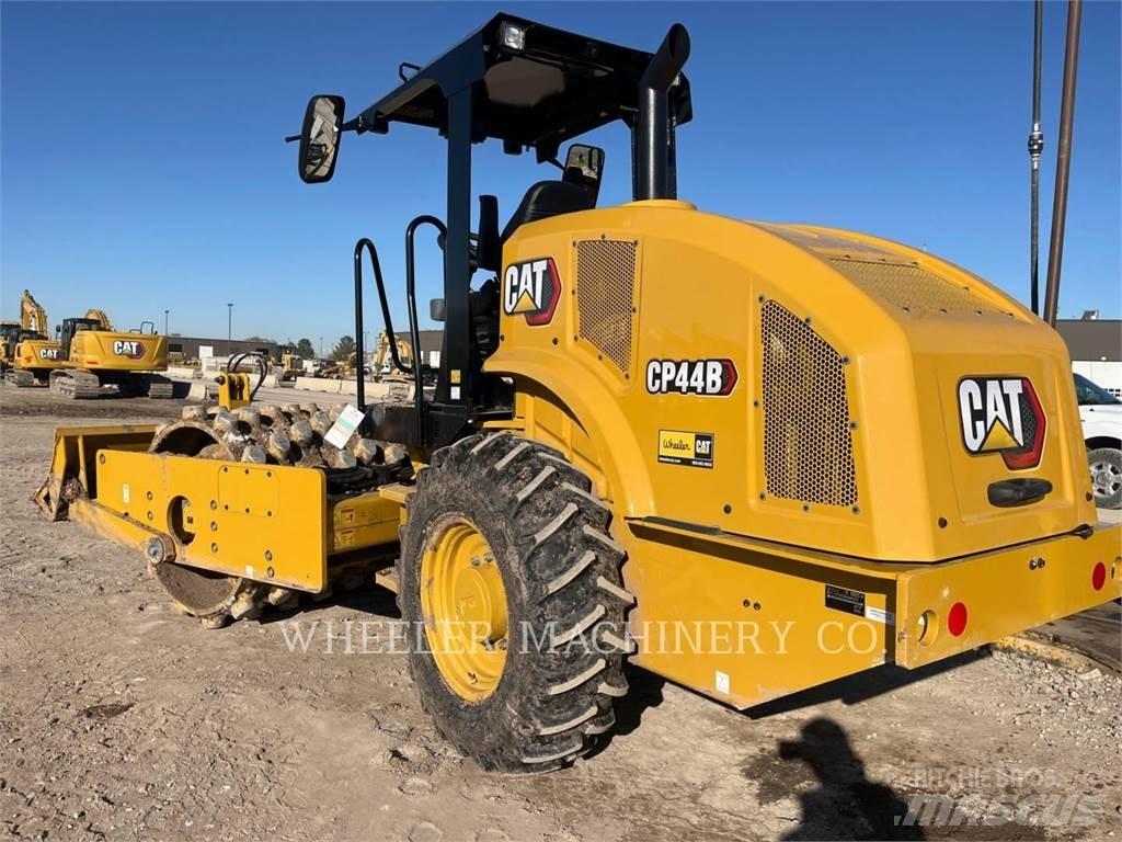 CAT CP44B Enkelt tromle