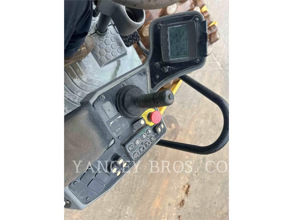 CAT CP54B Jordvibrationstromler