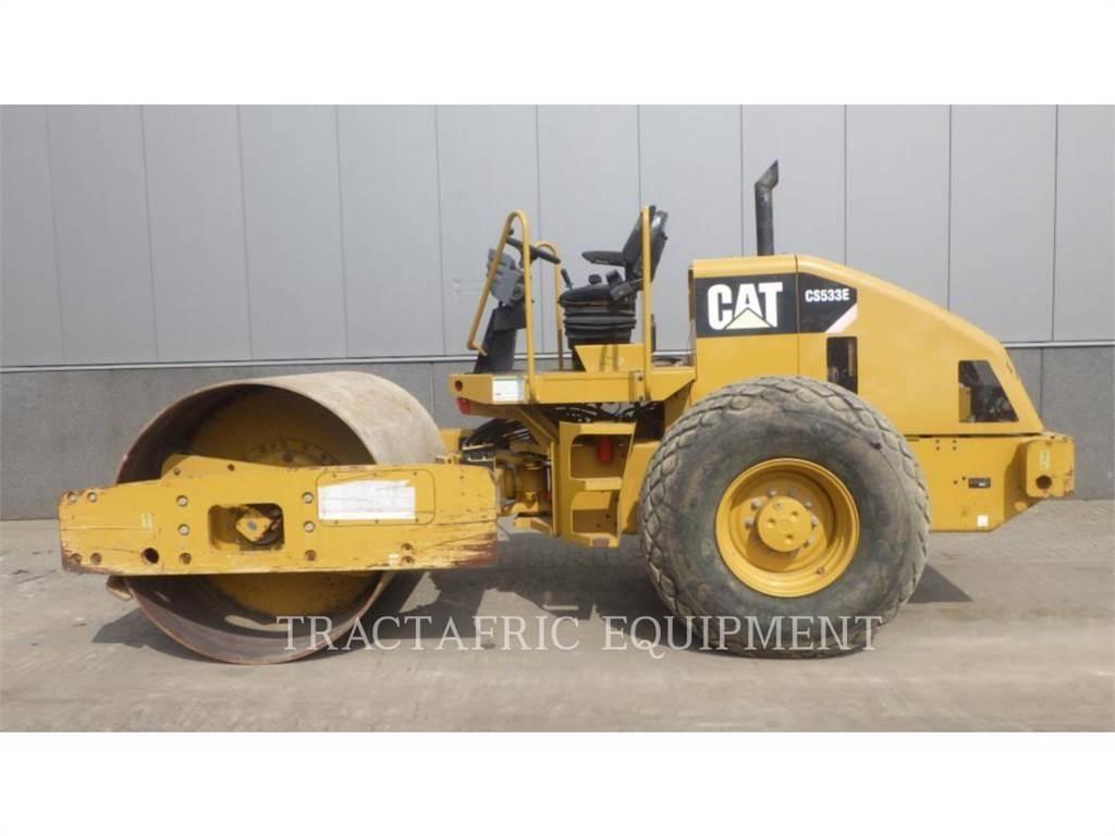 CAT CS-533E Enkelt tromle