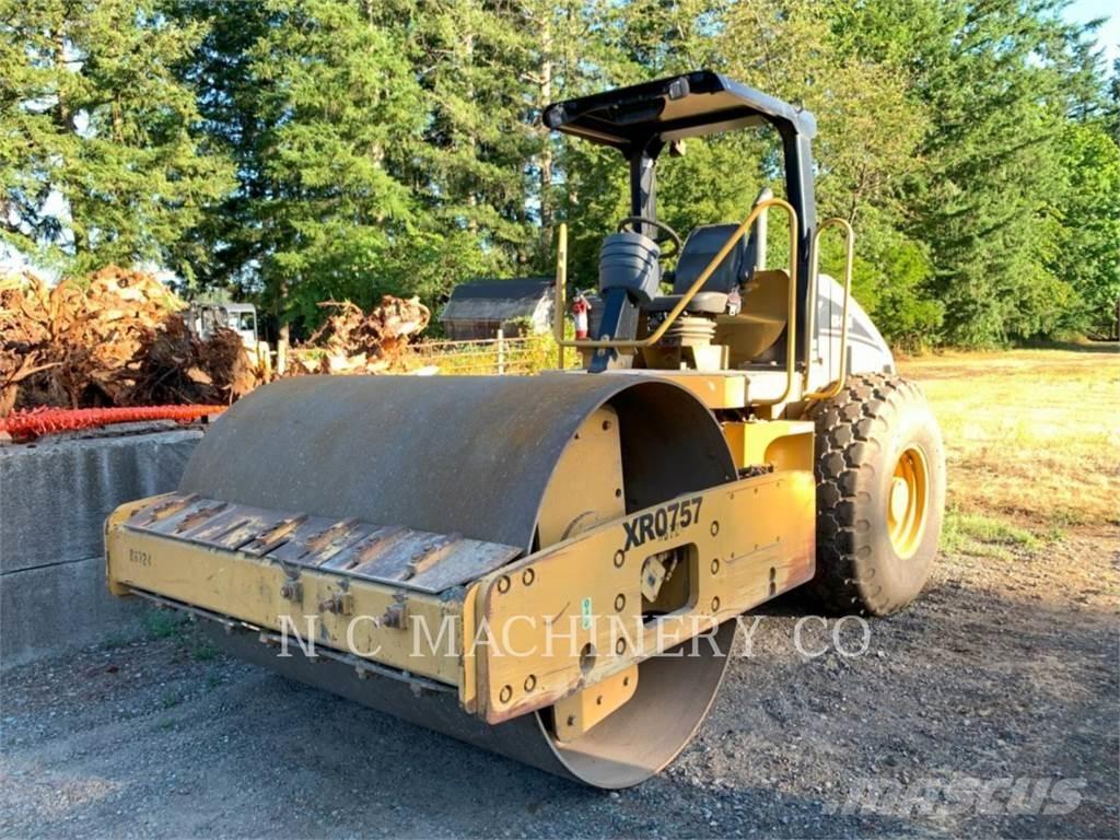 CAT CS-533E Asfaltudlæggere