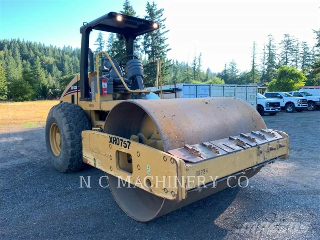CAT CS-533E Asfaltudlæggere