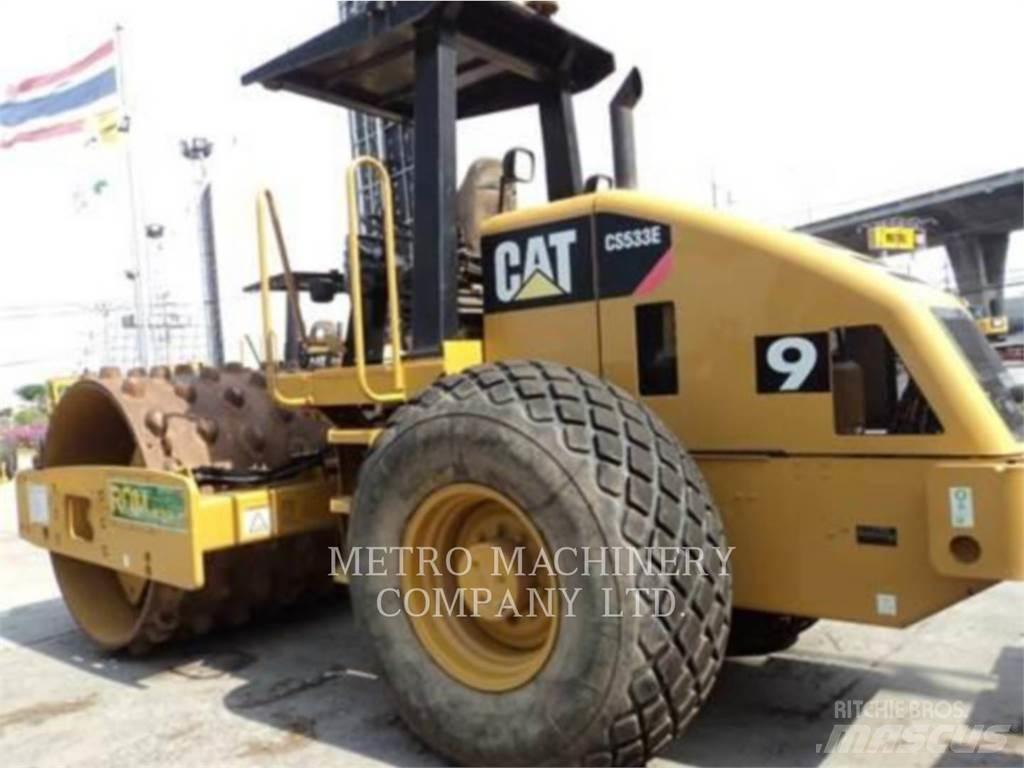 CAT CS-533E Enkelt tromle