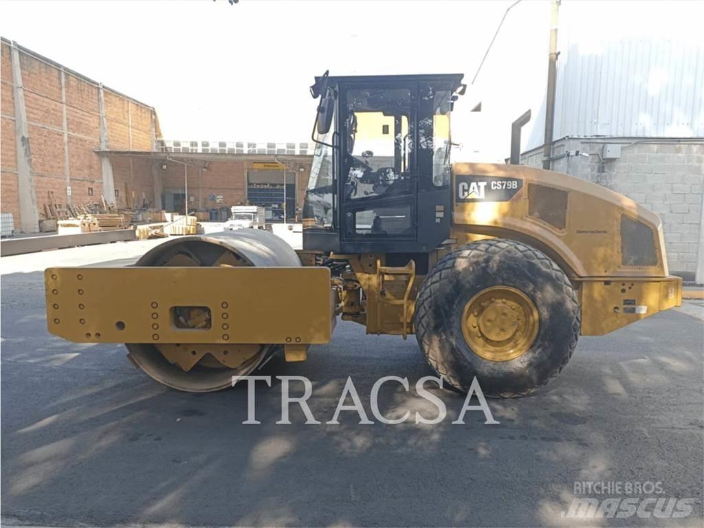 CAT CS 79 B Enkelt tromle