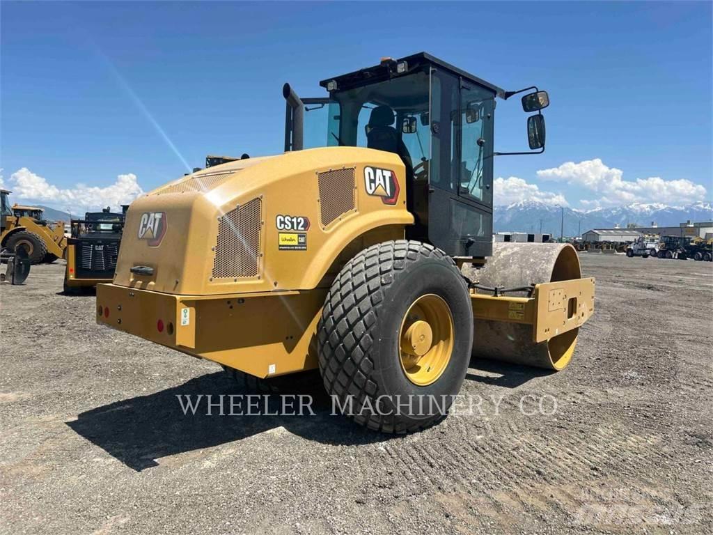 CAT CS12 Enkelt tromle
