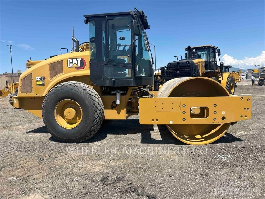 CAT CS12 Enkelt tromle