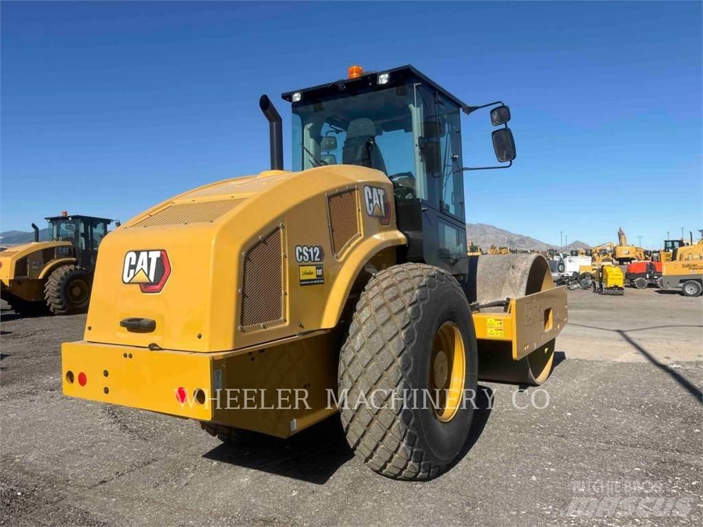 CAT CS12 Enkelt tromle