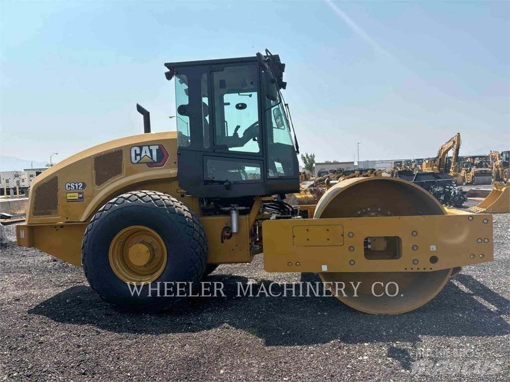 CAT CS12 Enkelt tromle
