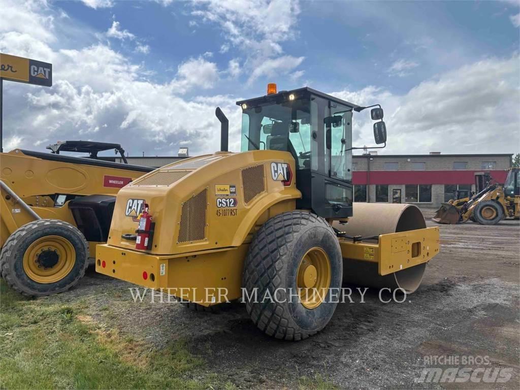 CAT CS12 Enkelt tromle