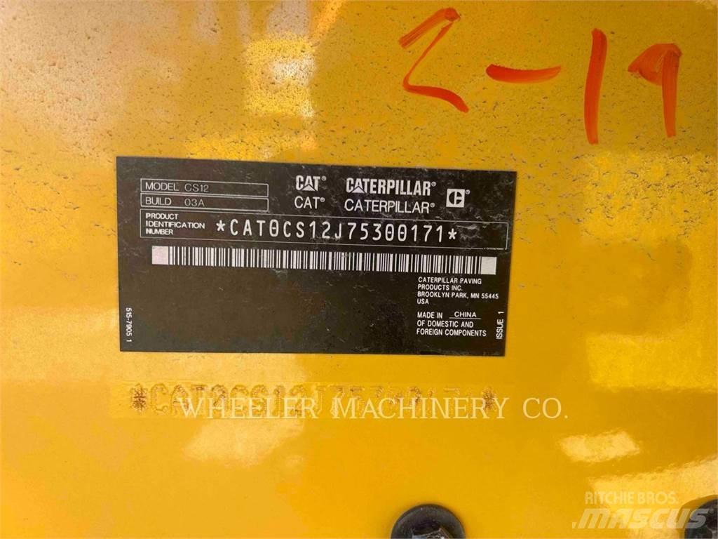 CAT CS12 Enkelt tromle