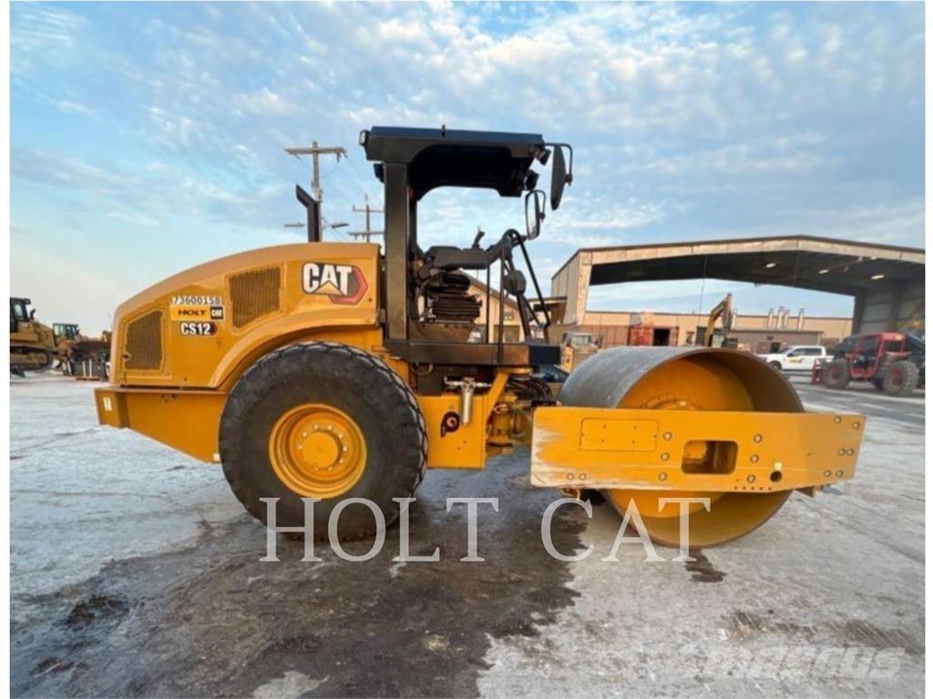 CAT CS12 Enkelt tromle