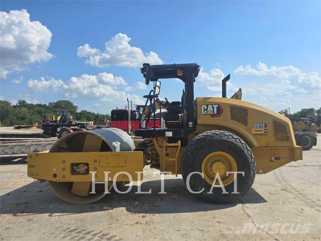 CAT CS12 Enkelt tromle