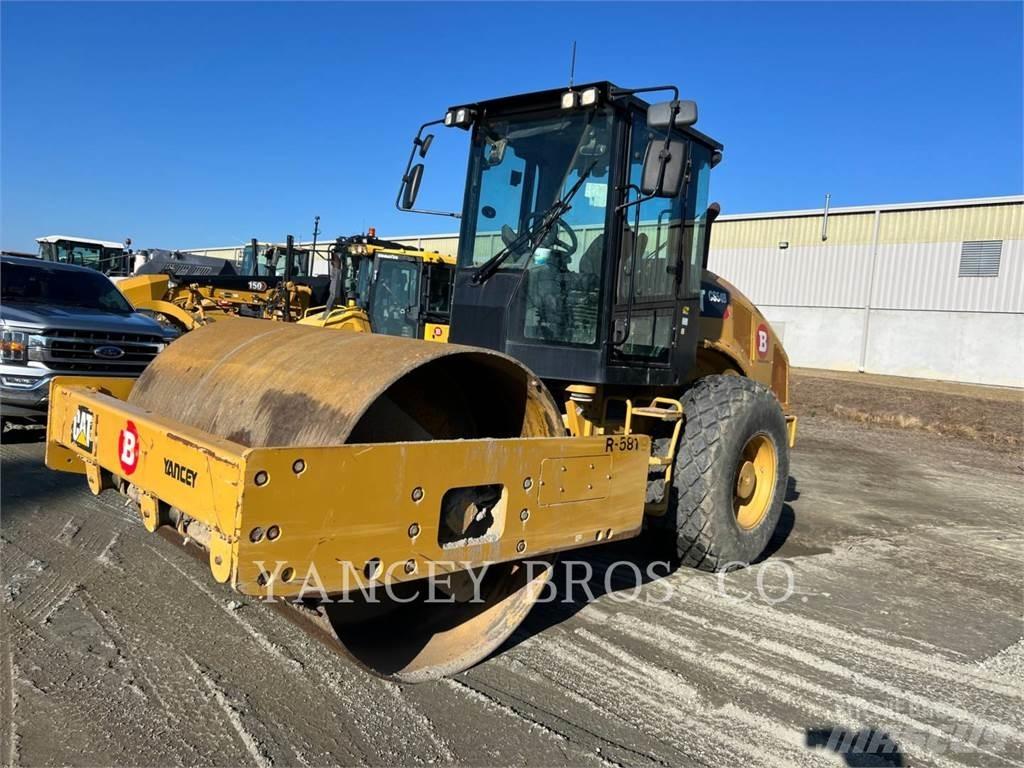 CAT CS54B Jordvibrationstromler