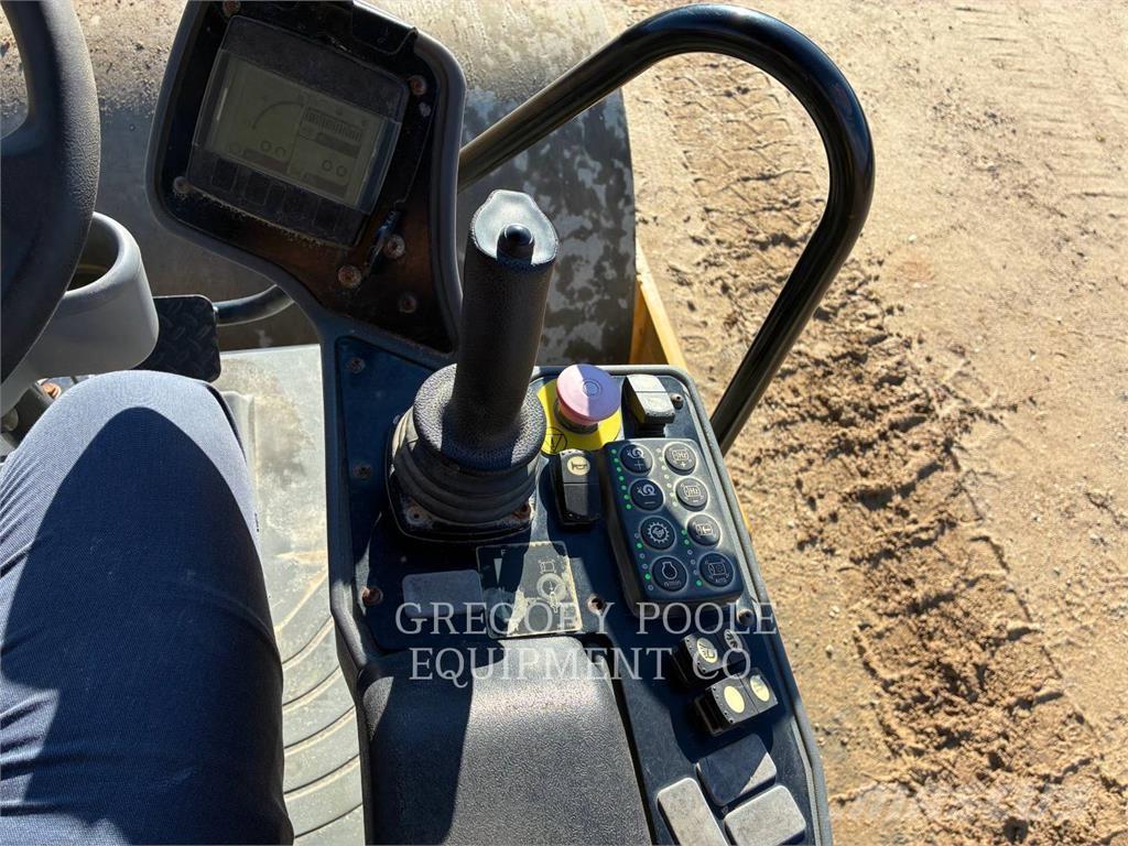 CAT CS54B Enkelt tromle