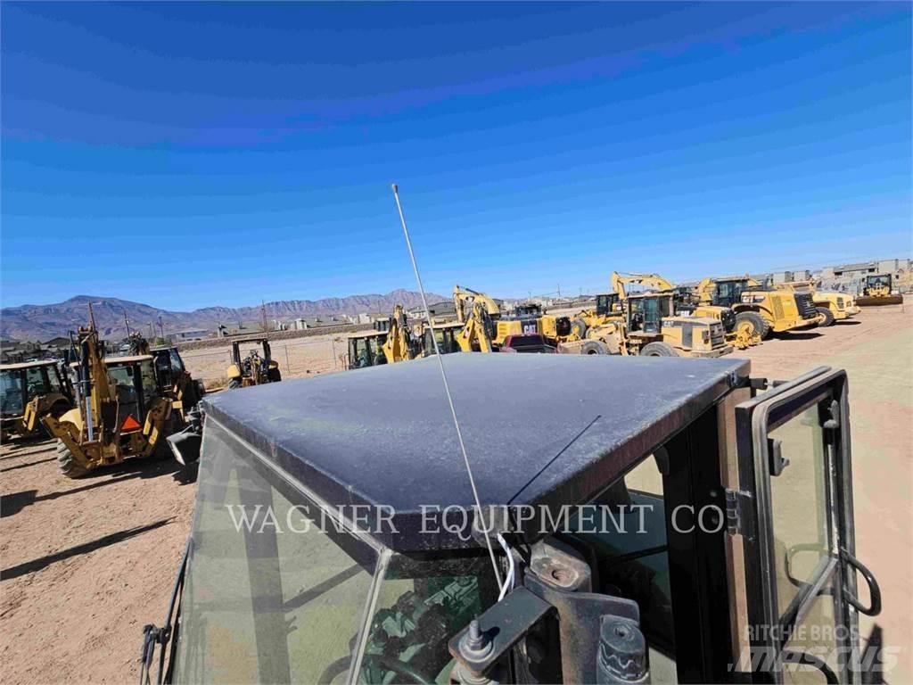 CAT CS56 Jordvibrationstromler