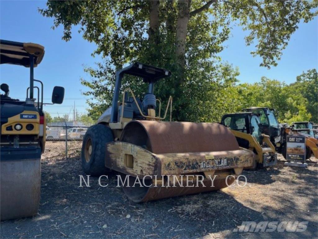 CAT CS563E Asfaltudlæggere