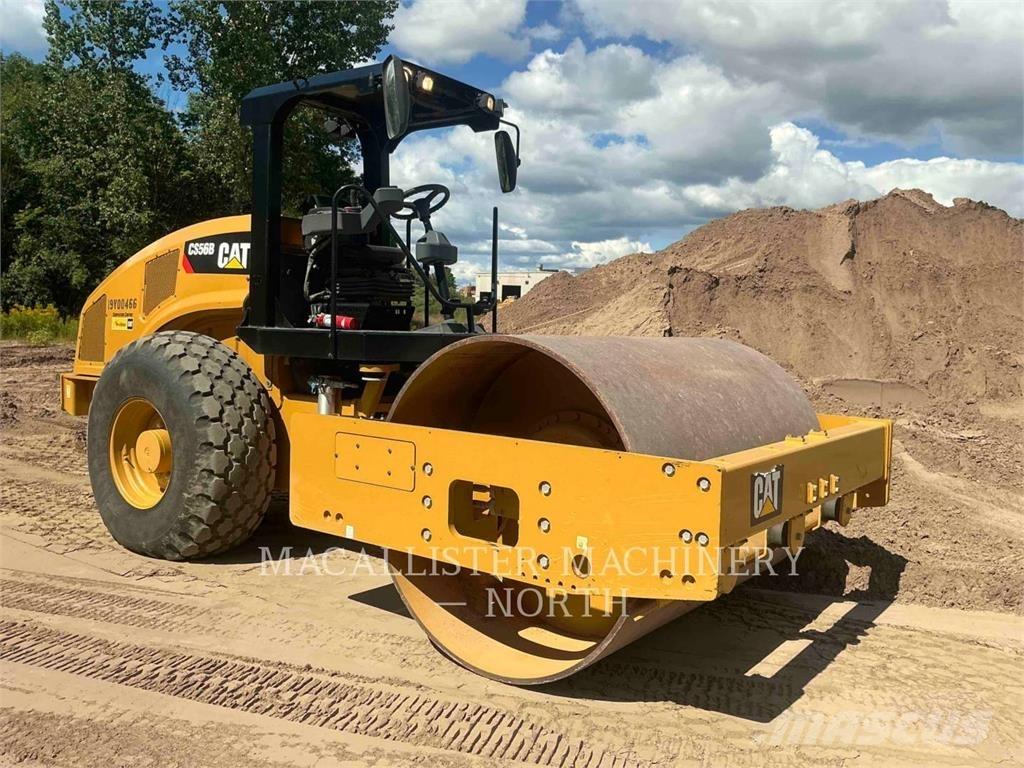 CAT CS56B Enkelt tromle