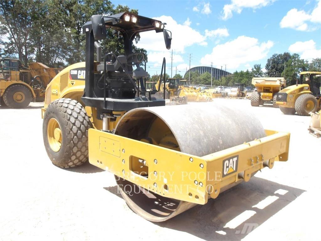 CAT CS56B Enkelt tromle
