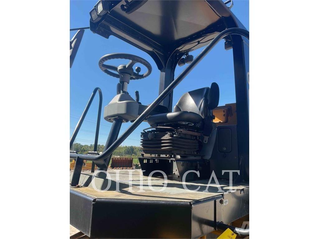 CAT CS56B Enkelt tromle
