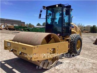CAT CS56B Jordvibrationstromler