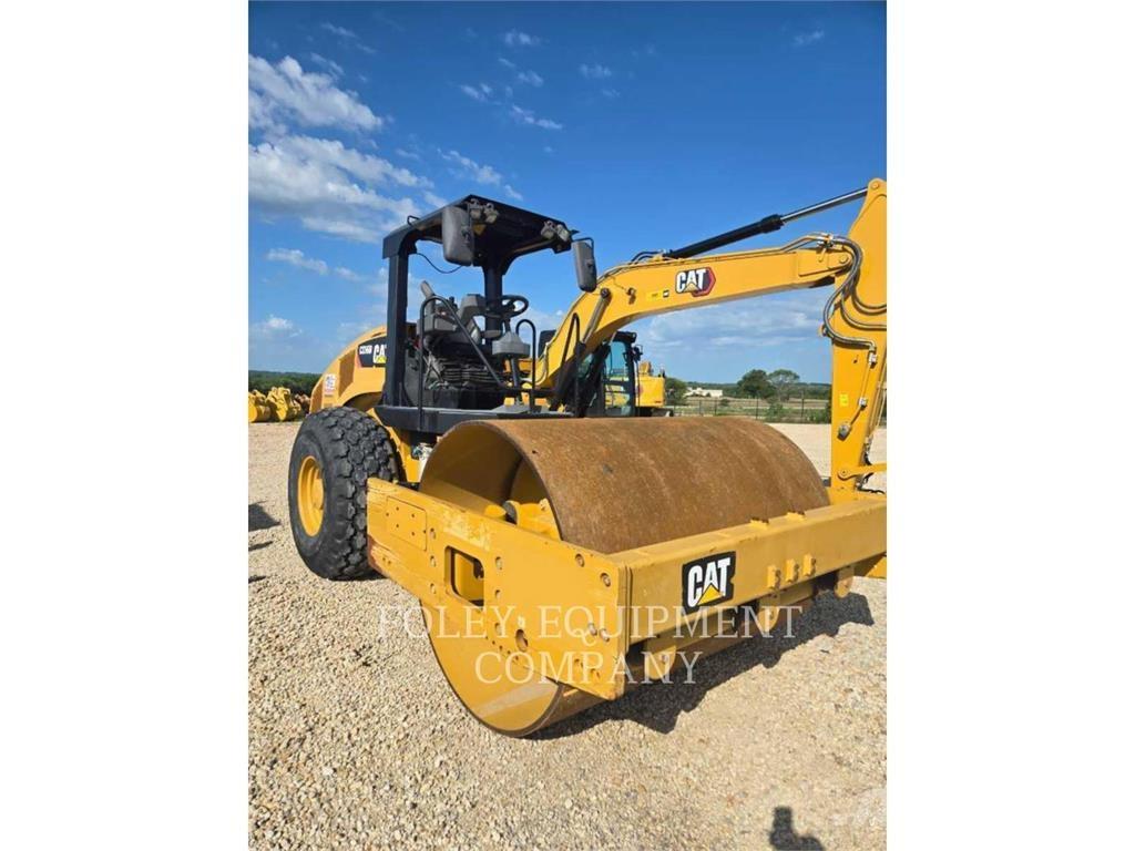 CAT CS56BO Jordvibrationstromler