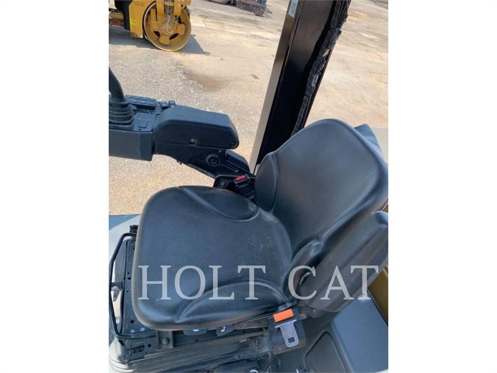 CAT CS64B Enkelt tromle