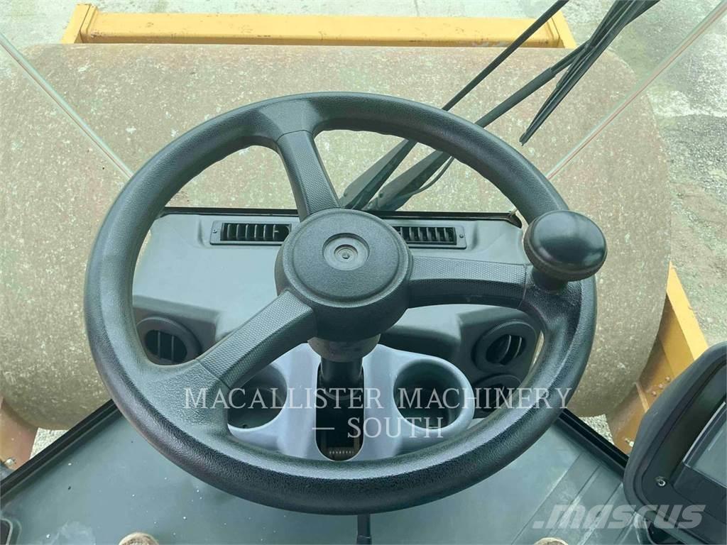 CAT CS64B Enkelt tromle