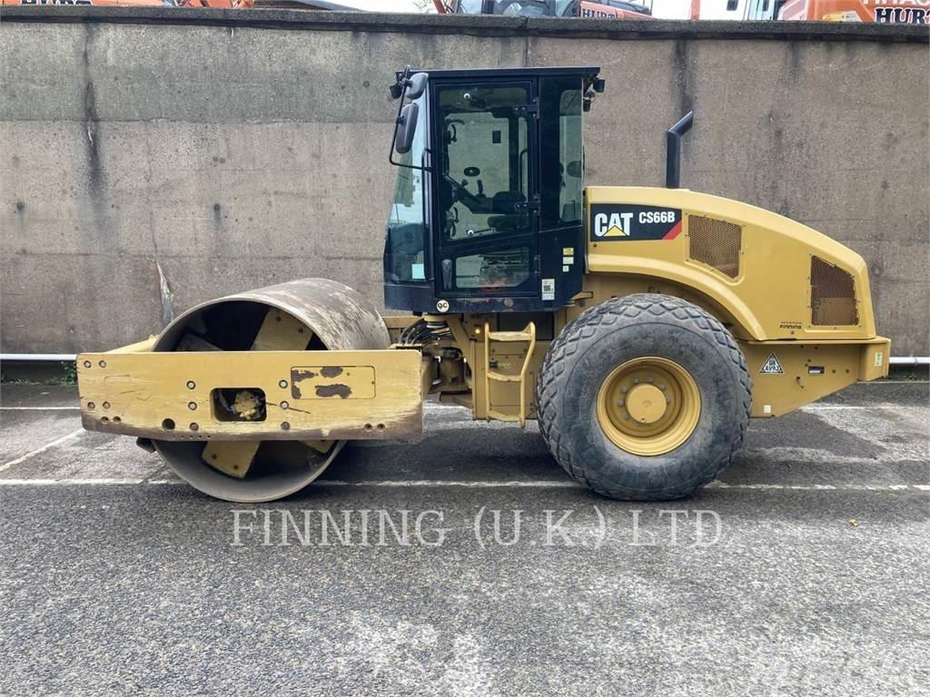 CAT CS66B Jordvibrationstromler