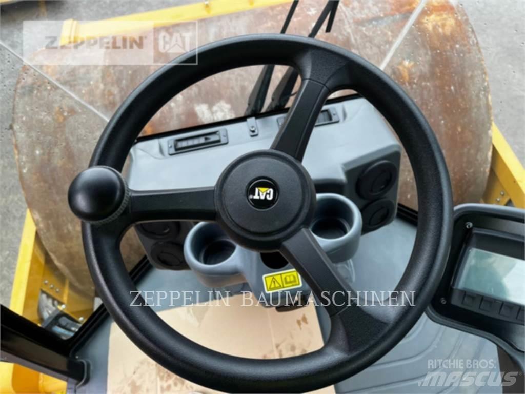 CAT CS66B Jordvibrationstromler