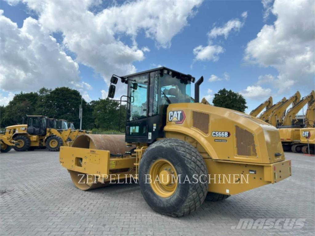 CAT CS66B Jordvibrationstromler