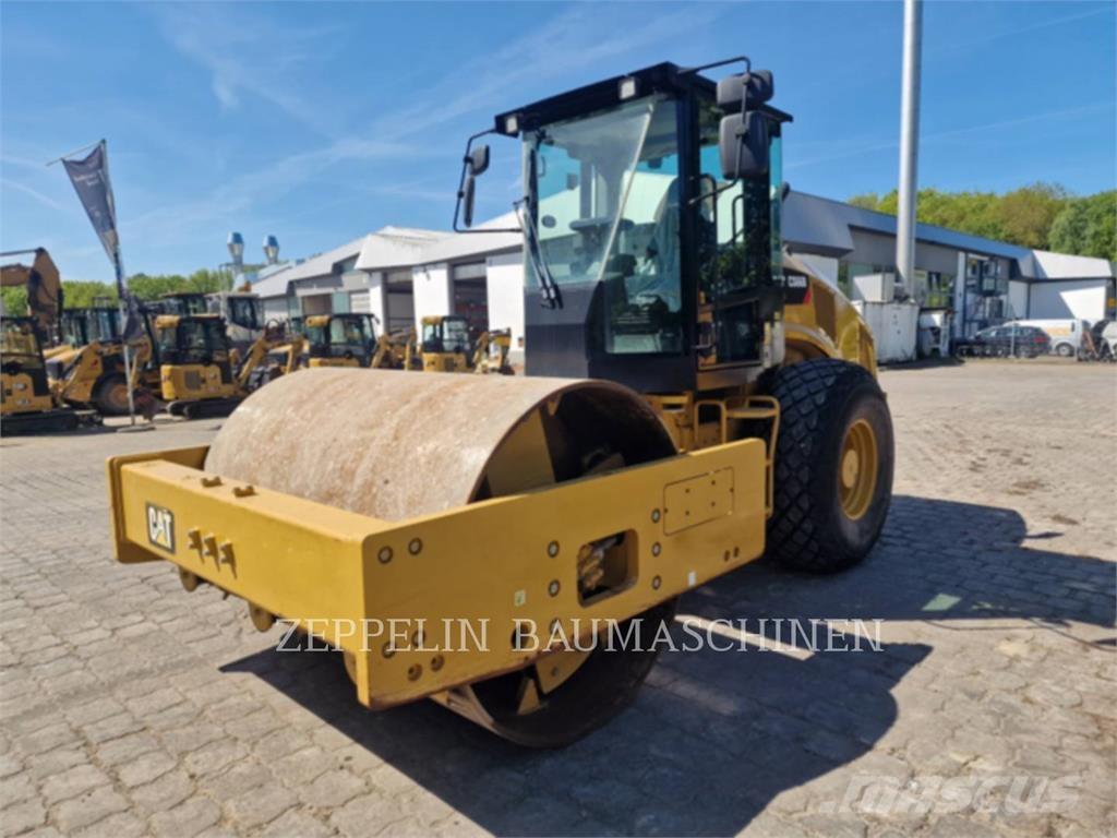CAT CS66B Jordvibrationstromler