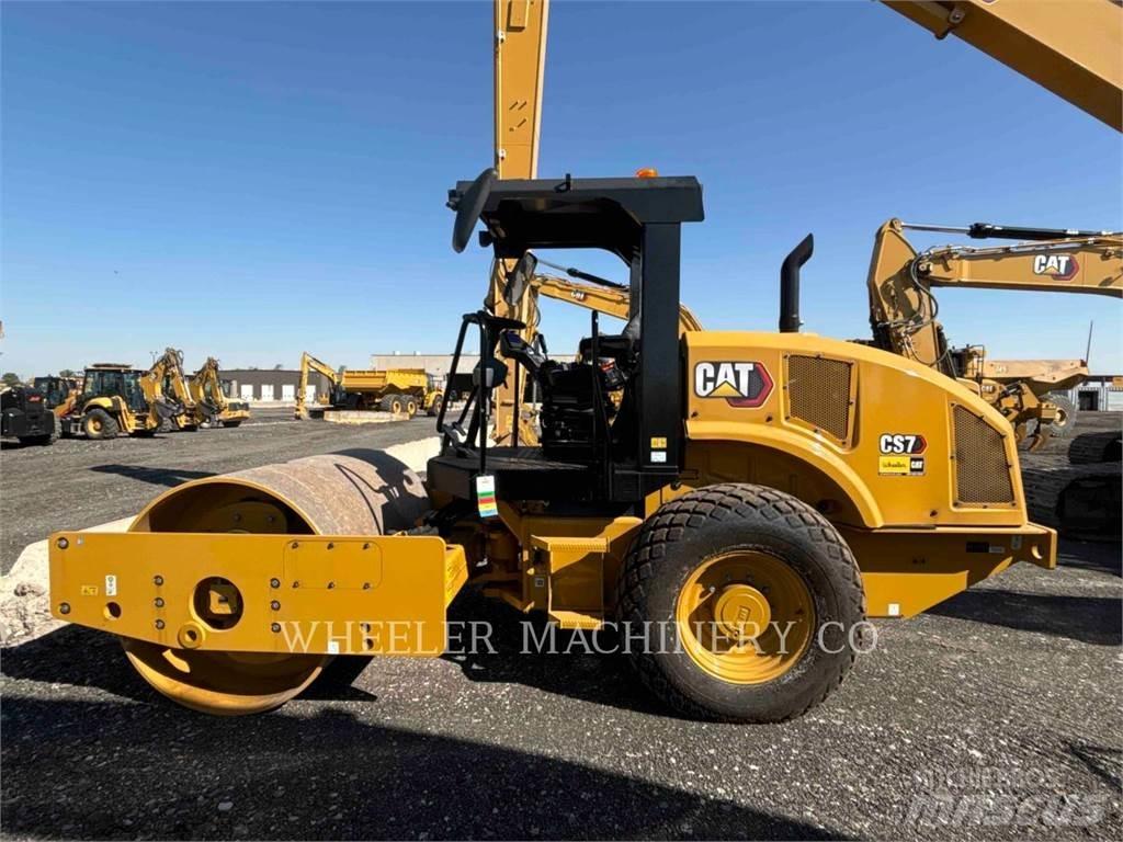 CAT CS7 Enkelt tromle