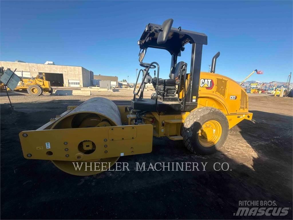 CAT CS7 Enkelt tromle