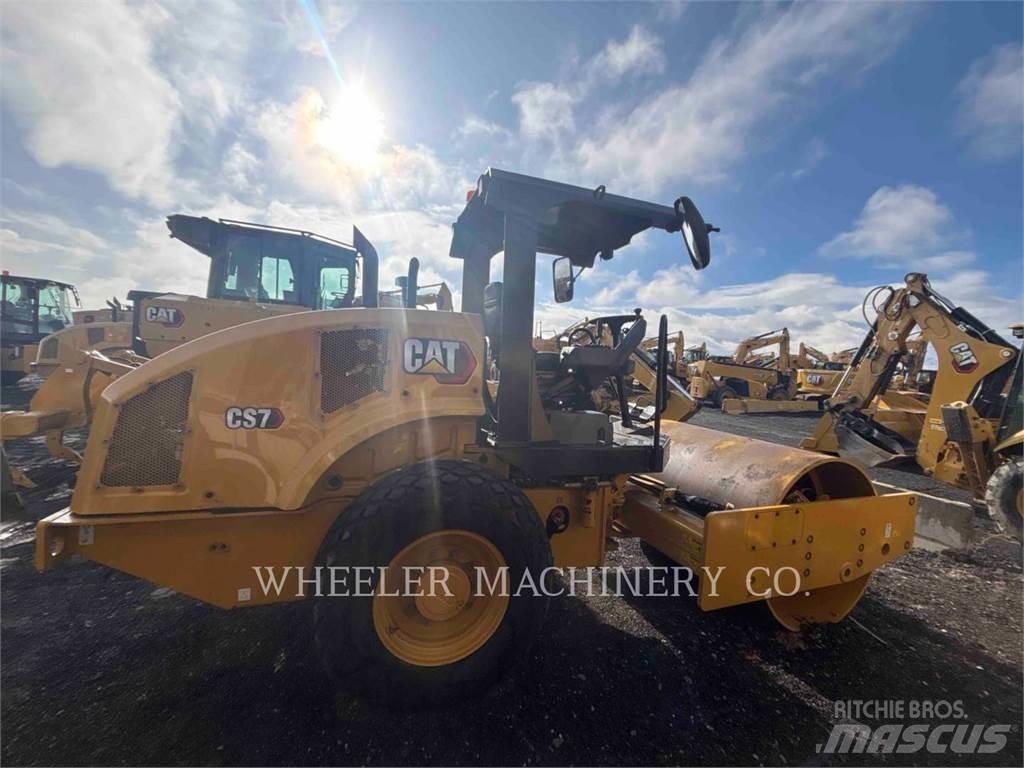 CAT CS7 Enkelt tromle