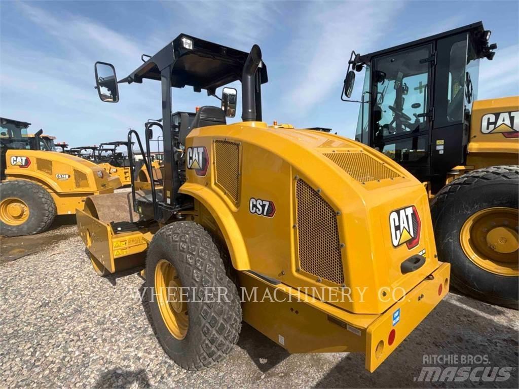CAT CS7 Enkelt tromle