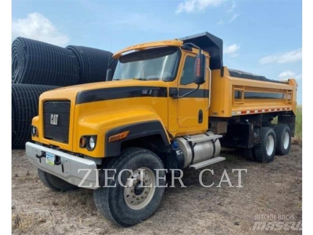 CAT CT681 Andre lastbiler
