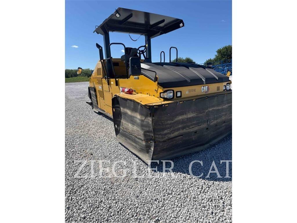 CAT CW 34 Tromle med luftdæk