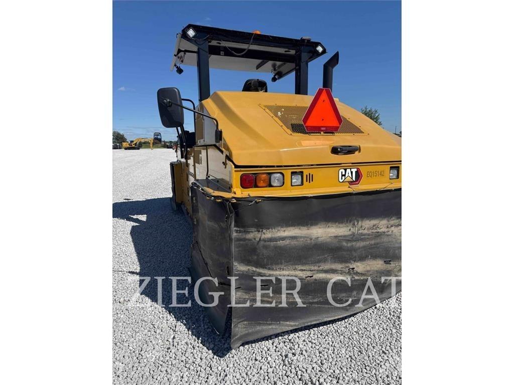 CAT CW 34 Tromle med luftdæk