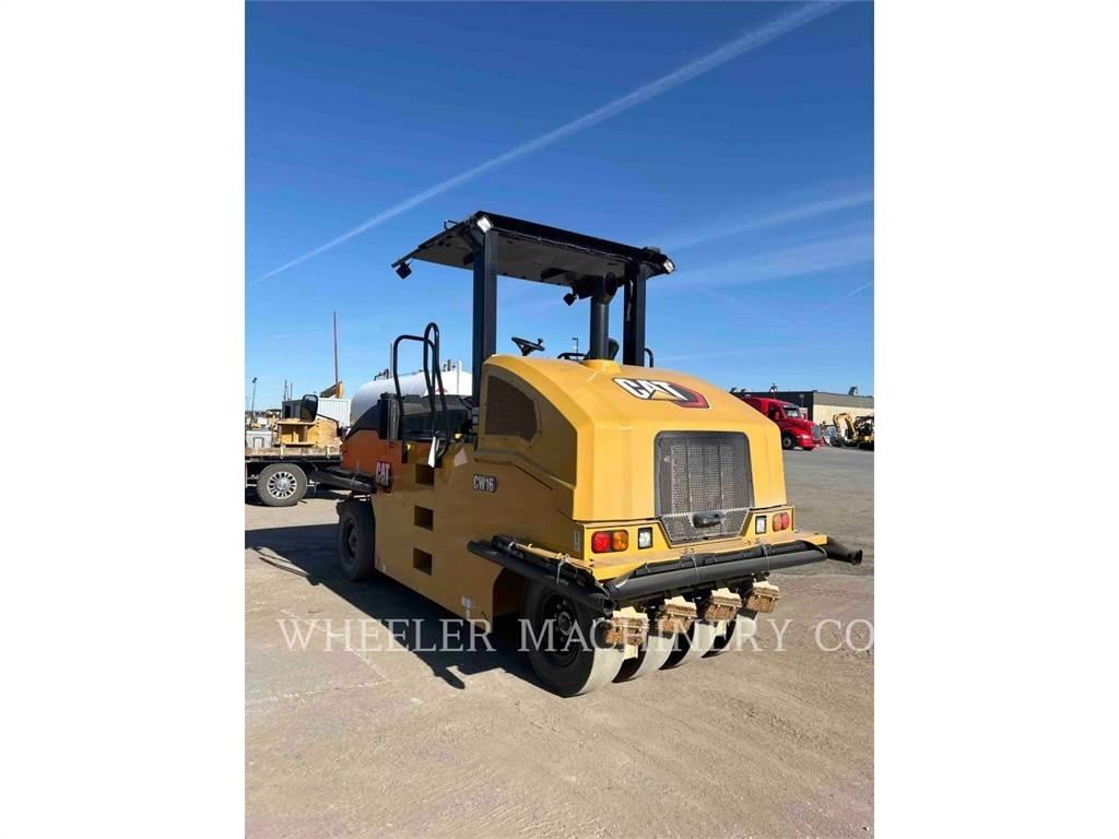 CAT CW16 Tromle med luftdæk